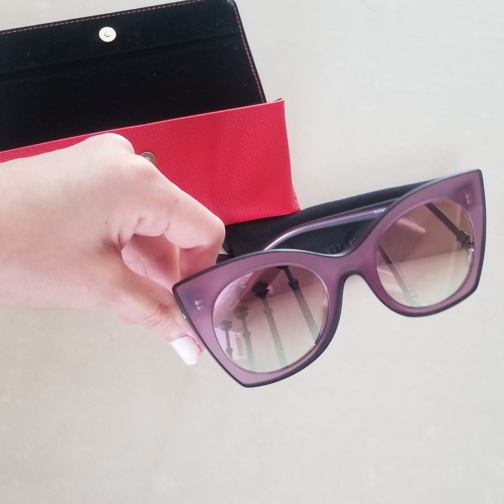 Sunglass